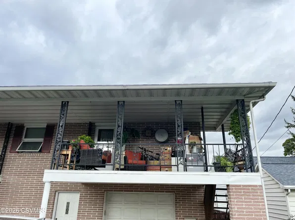 45 E Chestnut St, Mifflinburg, PA 17844