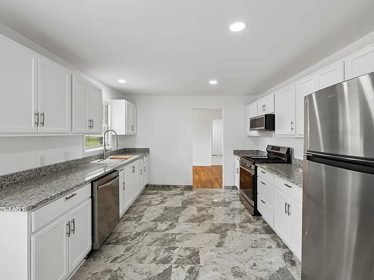 1305 Highway 48 S — Photo 26
