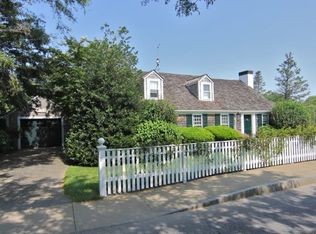 15 Clevelandtown Rd, Edgartown, MA 02539