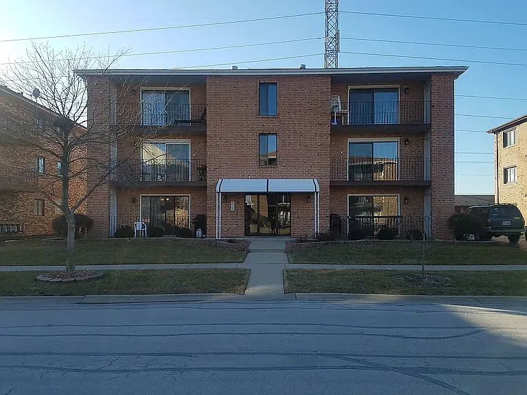 16818 82nd Ave #3N