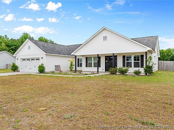 3rd image of 98 Vesper Ln