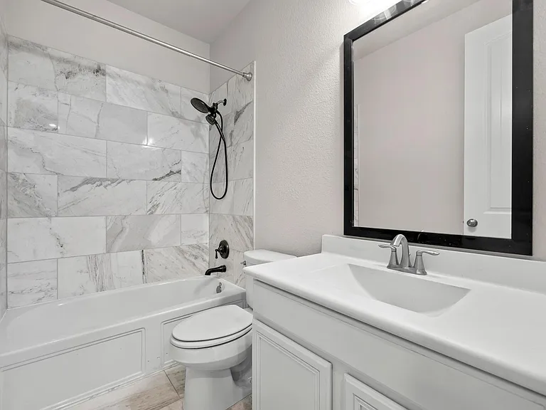 540 Blue Agave Ln — Photo 16