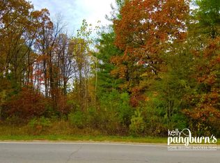 7721 E 36th St, Newaygo, MI