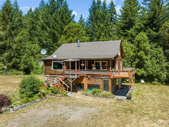 6021 Whiteman Road SW, Lakebay, WA 98351