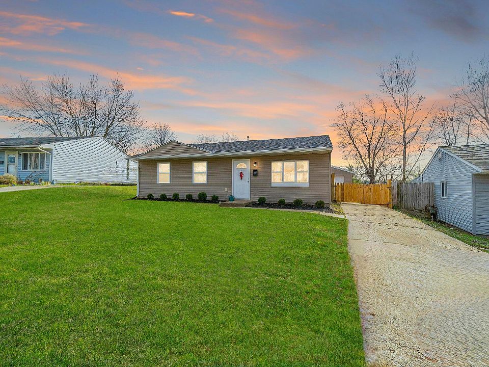1st image of 229 Sunset Dr S