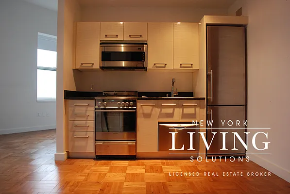 Rented by NY Living Solutions | media 7