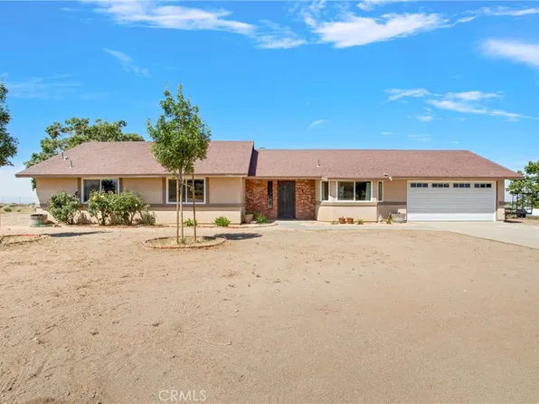 9326 Muscatel Rd, Phelan, CA 92371