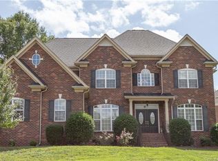 2900 Divot Ct, Matthews, NC 28104