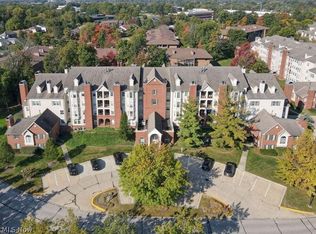 240 Fox Hollow Dr APT 309, Mayfield Heights, OH 44124