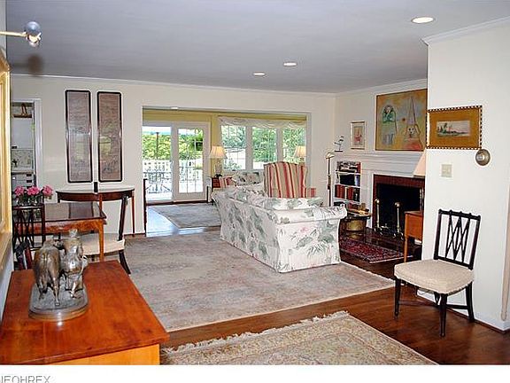4th image of 284 Bentleyville Rd