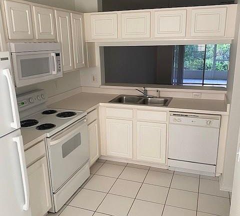 5th image of 1113 Kennewick Ct