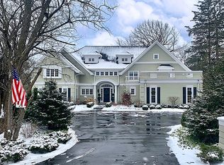 29 Woodley Rd, Winnetka, IL 60093