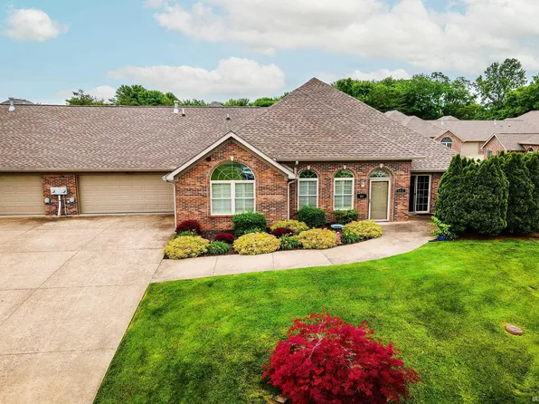 8217 Wyntree Villas Dr, Newburgh, IN 47630