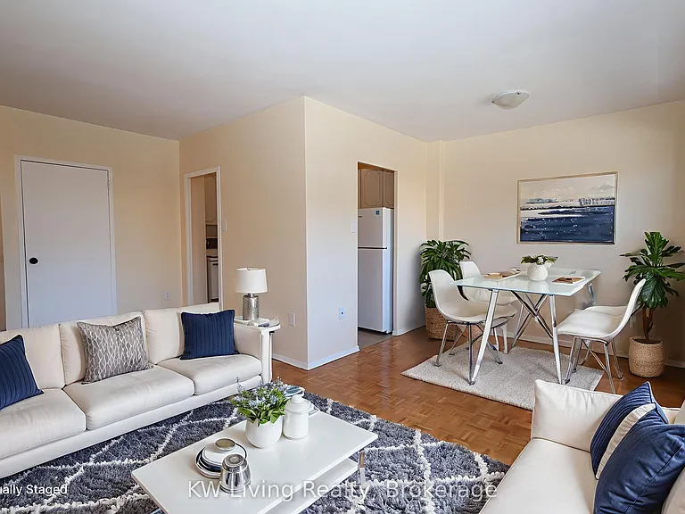480 Lakeshore Rd E #309 — Photo 6