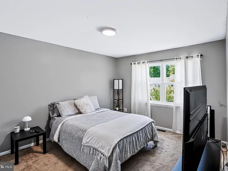 120 Calderwood Ln — Photo 20