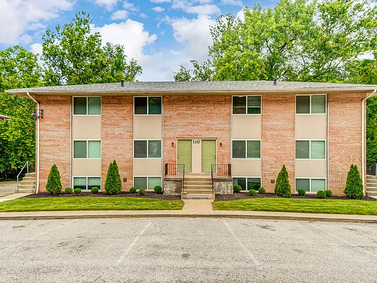 1167-1171 WATERWORKS RD
2 BD 1BA TOWNHOMES