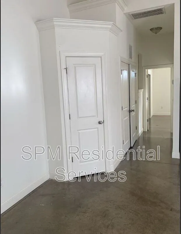 1 bed, 1.0 bath, 900 sqft, $1,325 — Photo 4