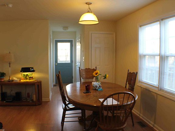 spacious dining area