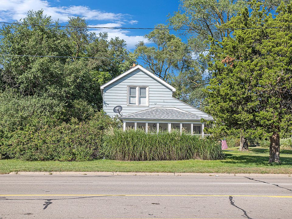 1st image of 1580 Michigan Ave W