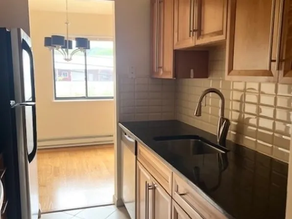 123 Grove St #12, Clifton, NJ 07013