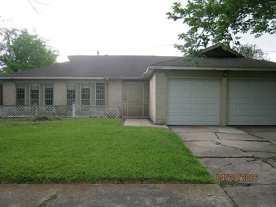 1st image of 11219 Carvel Ln