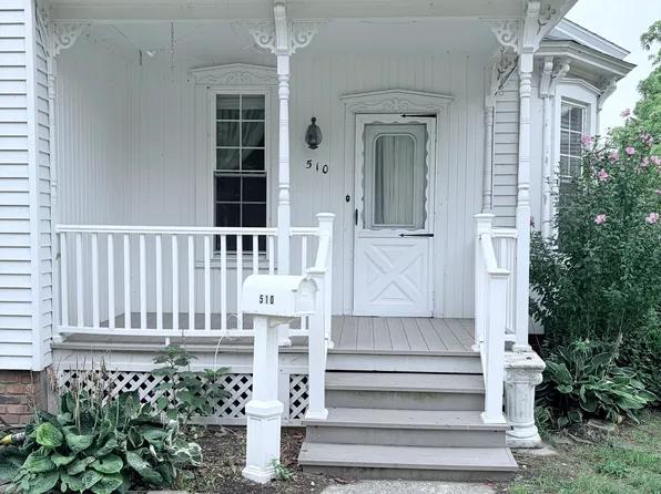 510 E Main St, Flushing, MI 48433