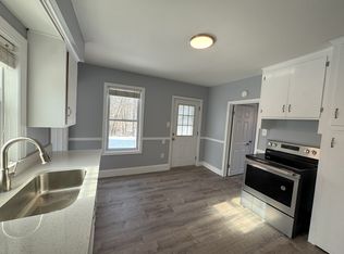 717 County St, Attleboro, MA 02703