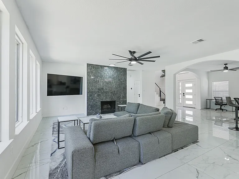 3805 Overlook Ct — Photo 24