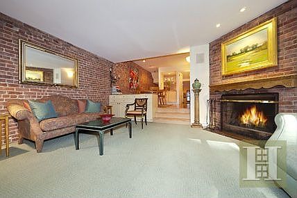 2nd image of 131 W 78th St