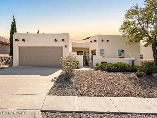 571 Canyon Point Rd, Las Cruces, NM 88011