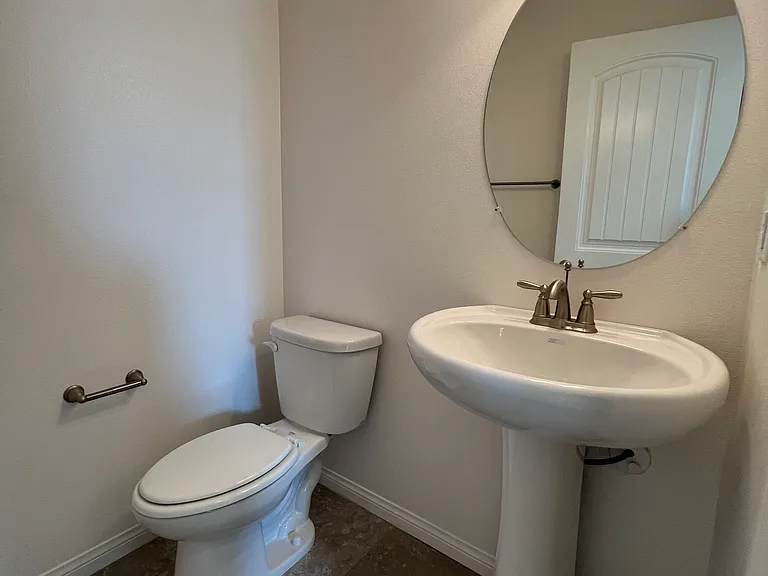 2418 S Fremont Ave #10 — Photo 28