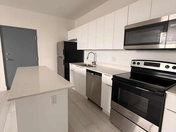 980 E 21st St #B2, Hialeah, FL 33013