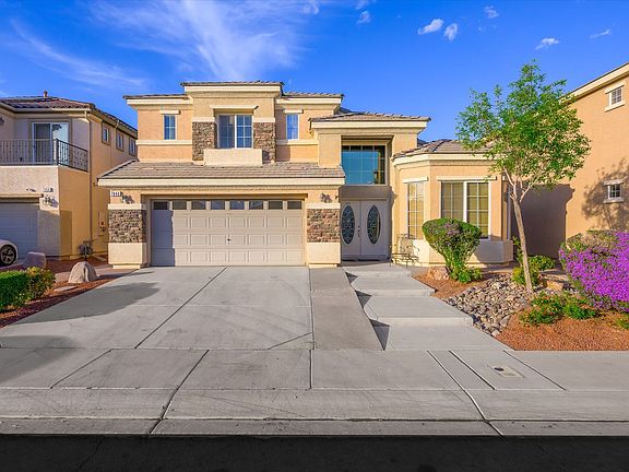 2nd image of 7046 N Pink Flamingos Pl