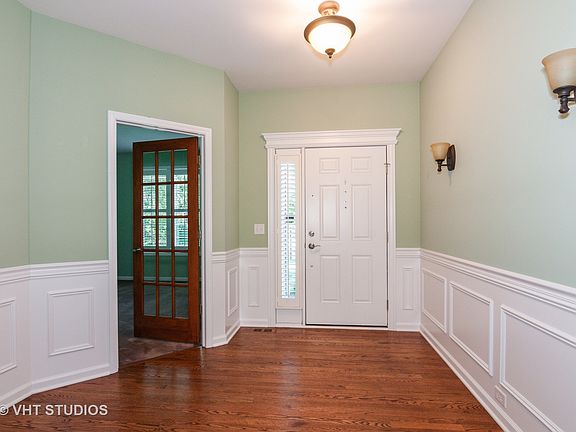 4th image of 1345 Campbell Ave