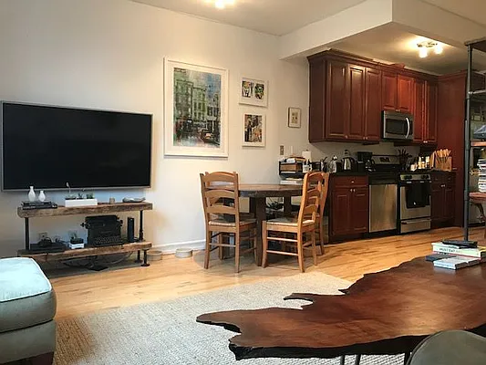 Rented by Reliance Realty Partners LLC  | media 2