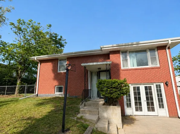3830 N 13th St, Lincoln, NE 68521