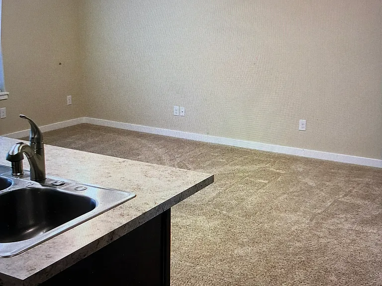 824 NE 109th Ct — Photo 19