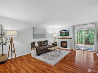 15433 Country Club Dr UNIT B102, Mill Creek, WA 98012