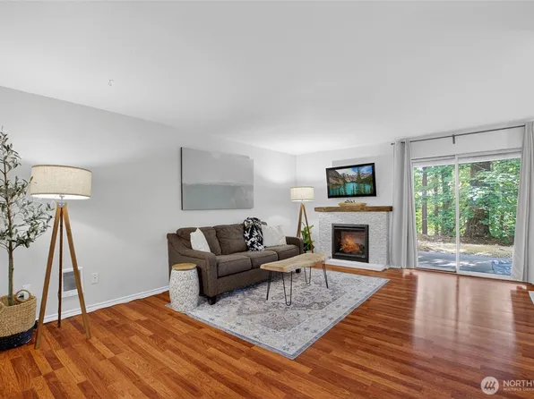 15433 Country Club Drive #B102, Mill Creek, WA 98012