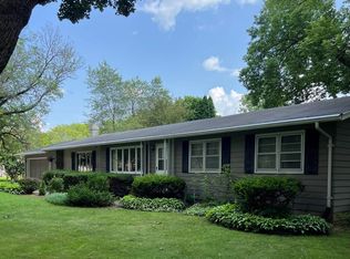 2507 River Oaks Dr, Iowa Falls, IA 50126