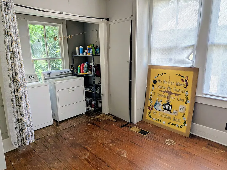 321 Elizabeth Ave — Photo 17