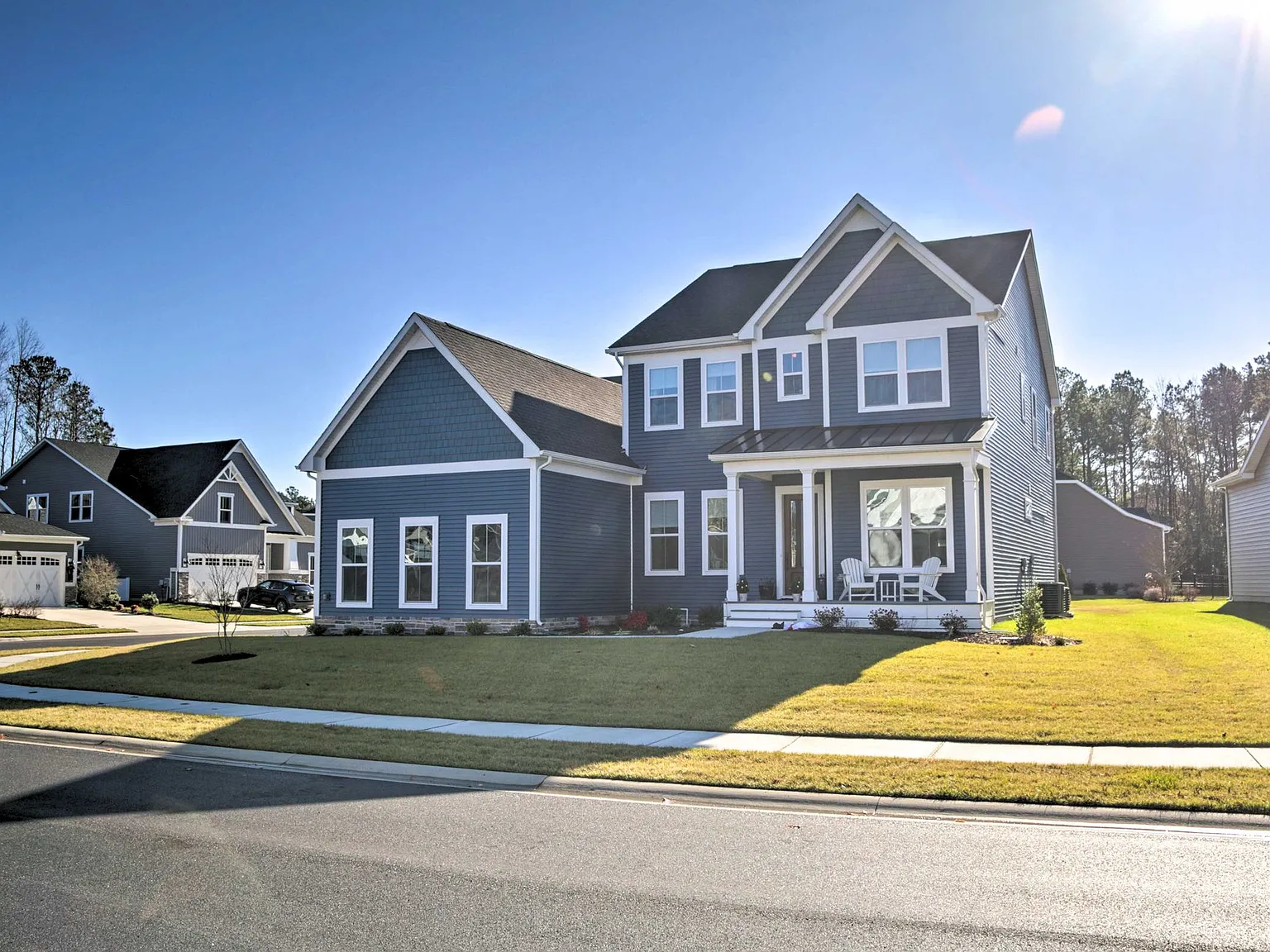 4 bed, 3.5 bath, 3000 sqft, $4,500 — Photo 2