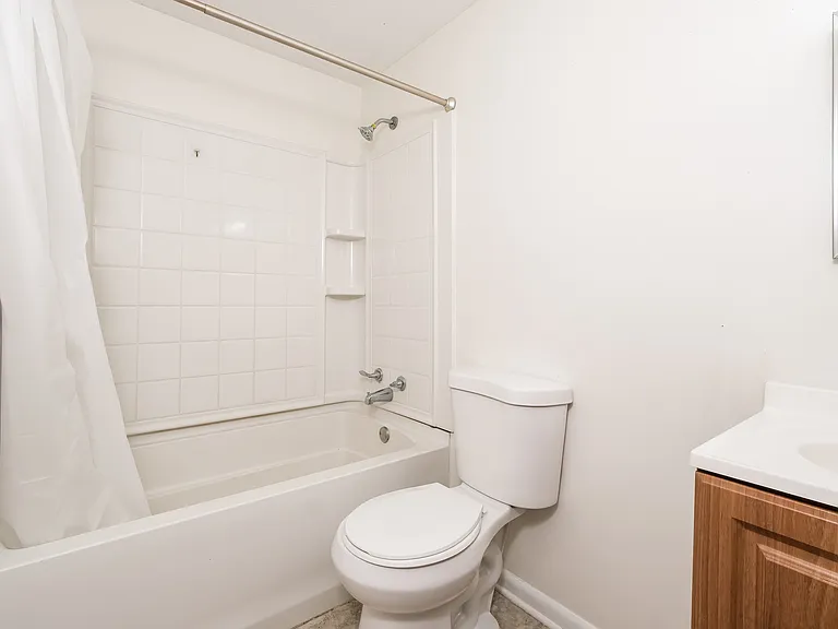 2163 Balford Sq E — Photo 11