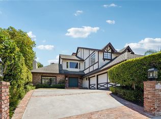 10190 Baywood Ct, Los Angeles, CA 90077