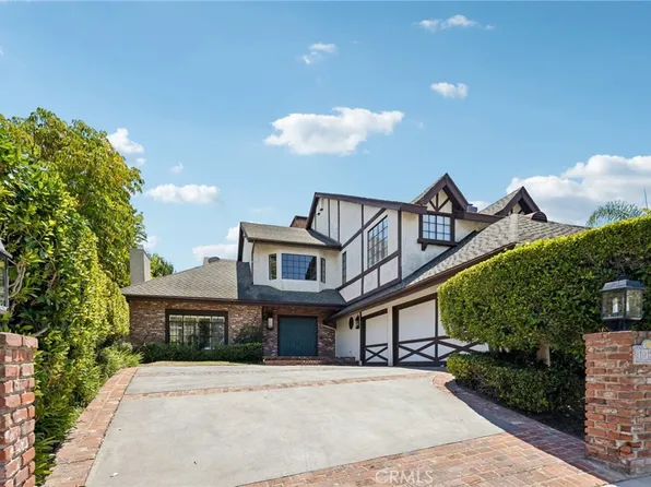 10190 Baywood Ct, Los Angeles, CA 90077