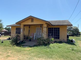 2013 Cedar St, Zapata, TX 78076
