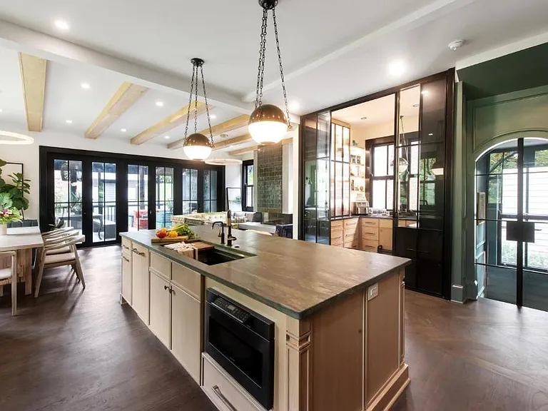 349 N Highland Ave NE #MH — Photo 20