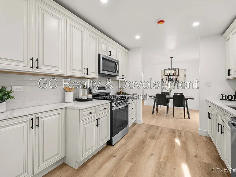 2015 Maplewood Rd — Photo 10