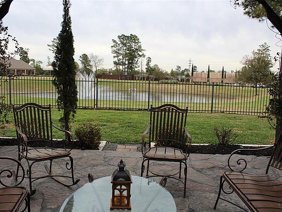 This is what you will enjoy all day long. You will love this premium lot in Vintage Royale.