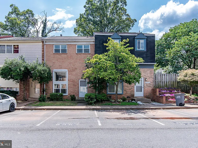 8467 Ivy Glen Ct — Photo 45